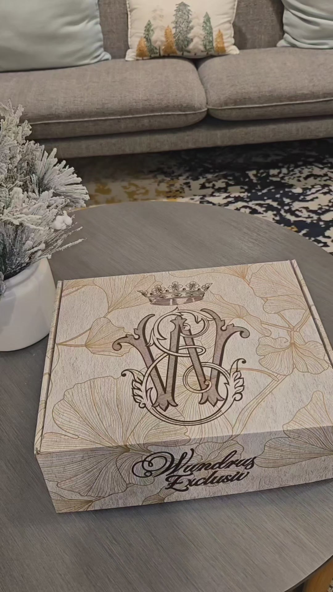 The Boss genuine leather handbag