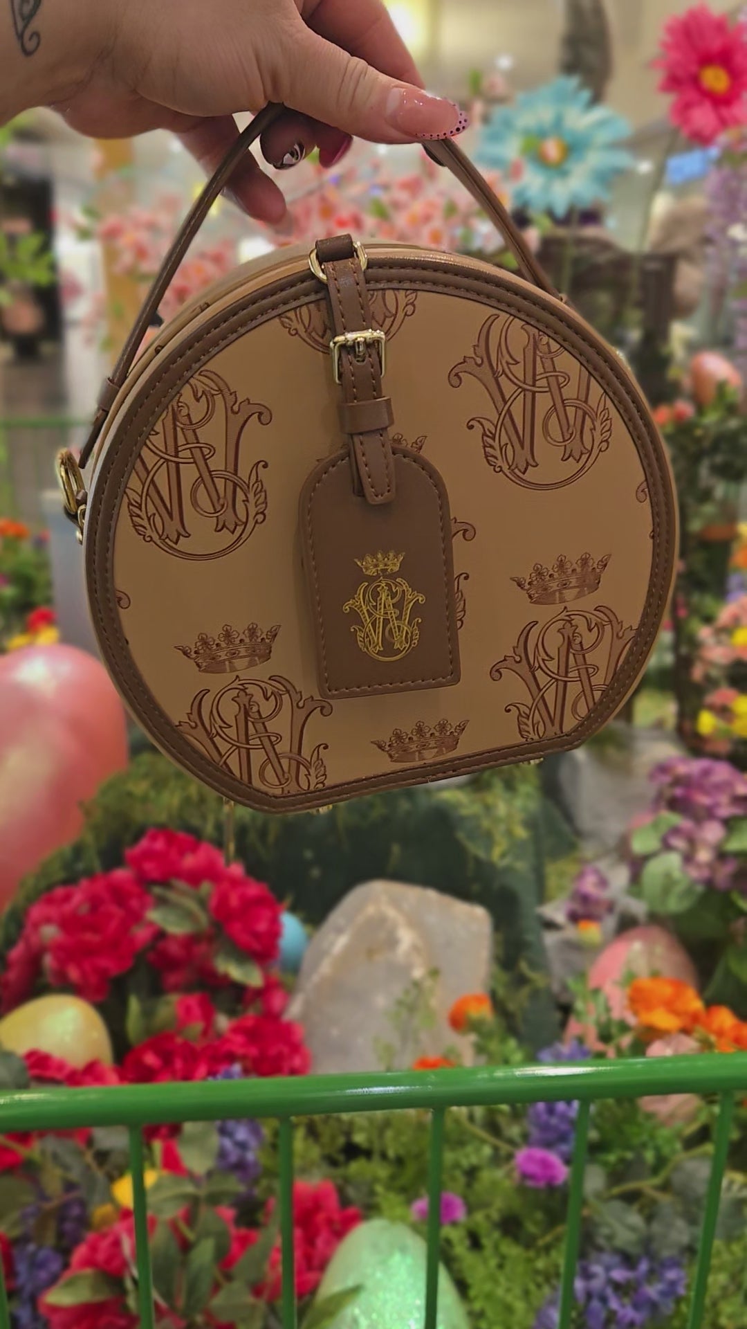 Boss Babe                        genuine leather handbag